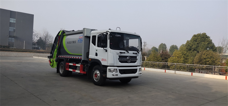 國(guó)六10立方東風(fēng)D9 壓縮垃圾車