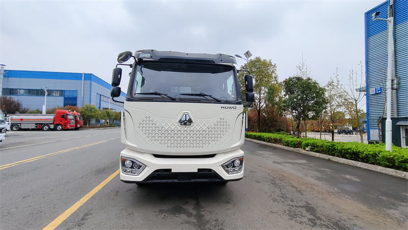 湖北程力豪沃18方壓縮垃圾車